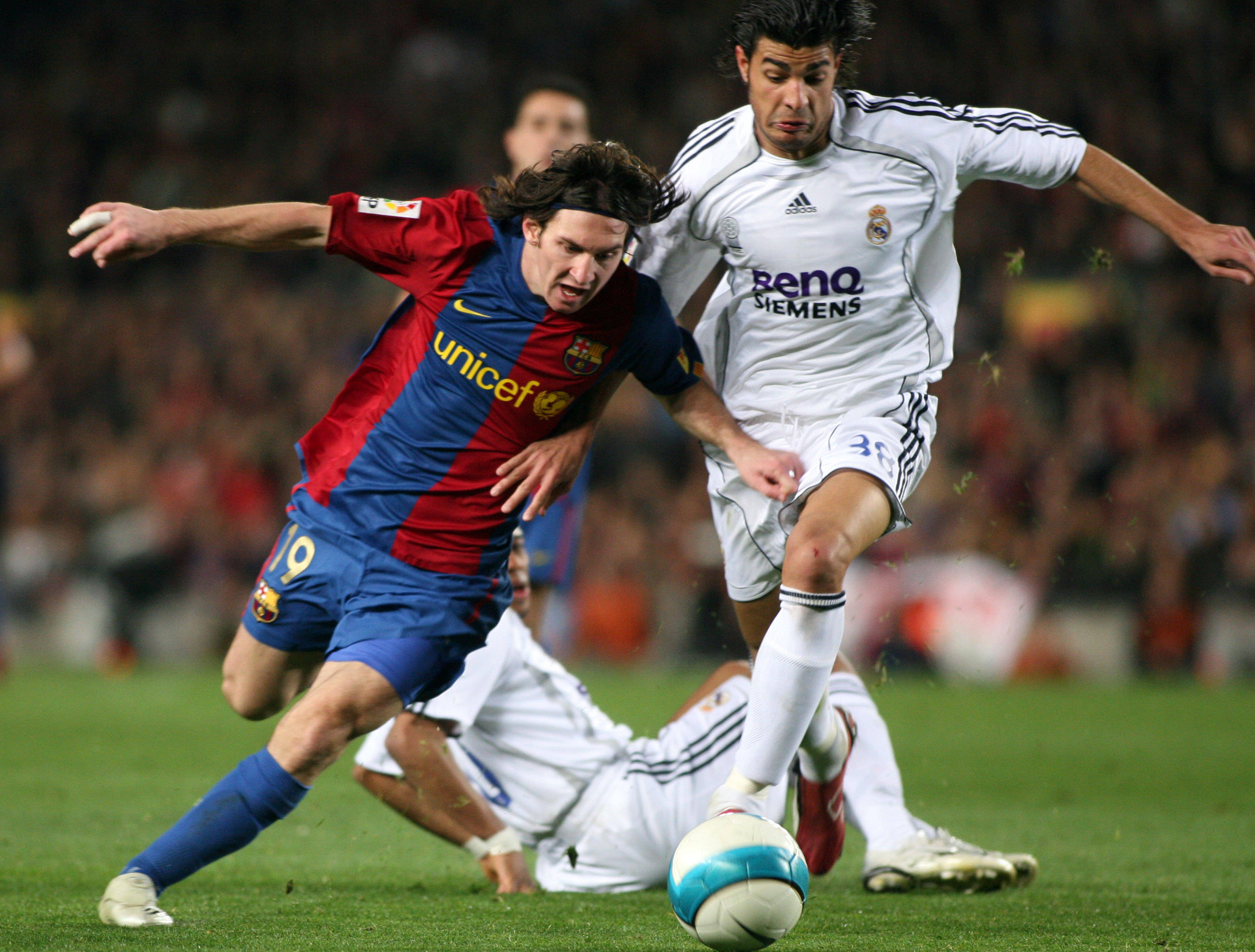 梅西新星比赛规则变更表现突出,老鹰前途光明! 梅西新星比赛规则变更表现突出,老鹰前途光明!